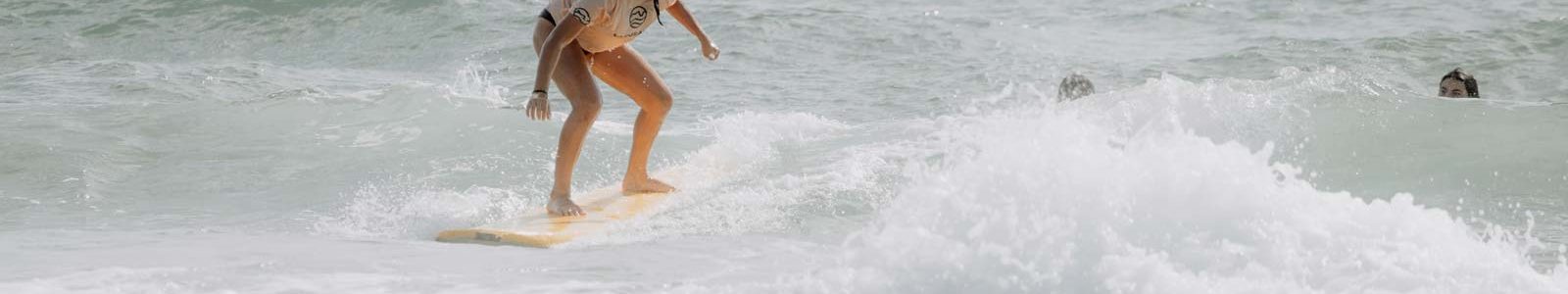 casal surf costa brava7